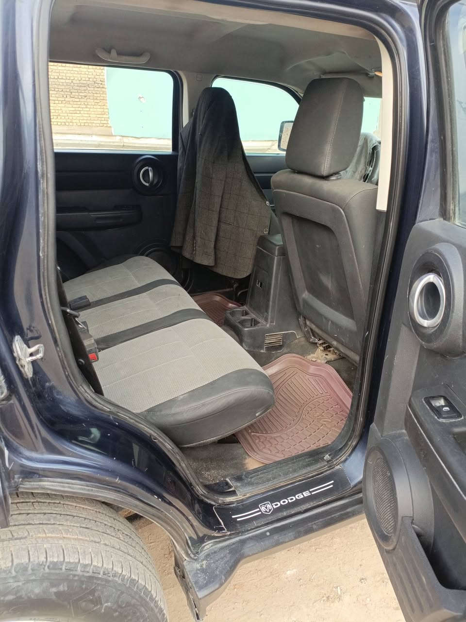 السلام عليكم دوج نترو موديل 2008 سياره خير من الله ما نقصها شي مكينه وكير جدد حداديه جديده رقم ديالى مكاني بغداد للبيع ولمراوس حسب القناعه سعر 90 وبيها مجال


**إذا كنت صاحب هذا الإعلان وتريد حذفه لأي سبب، رجاءا أرسل رسالة إلى الدعم الفني**