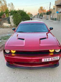 جالنجر 2016 v6 بلاك توب للبيع السياره حلوه ونصبتها تخبل السياره عليها ...