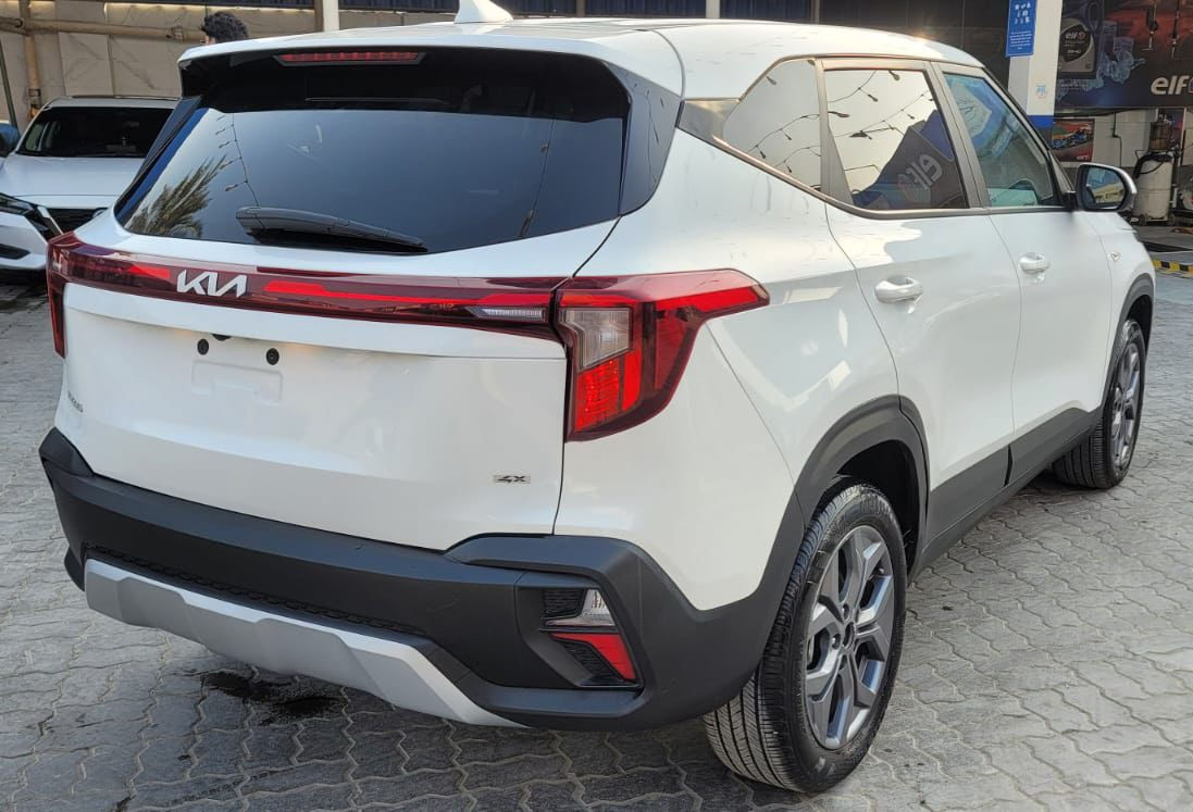 بسم الله 
كيا سلتوز  2024

واصل للبصره مصلح وجاهز بدون كمرك 
125  ورقه  قفلا 

للاستفسار تواصل واتساب او اتصال 

***********
الديوانيه / الجزائر 

رابط مجموعة واتساب

https://chat.whatsapp.com/HitstZlJgPoGAac6ChDneT?mode=gi_t
