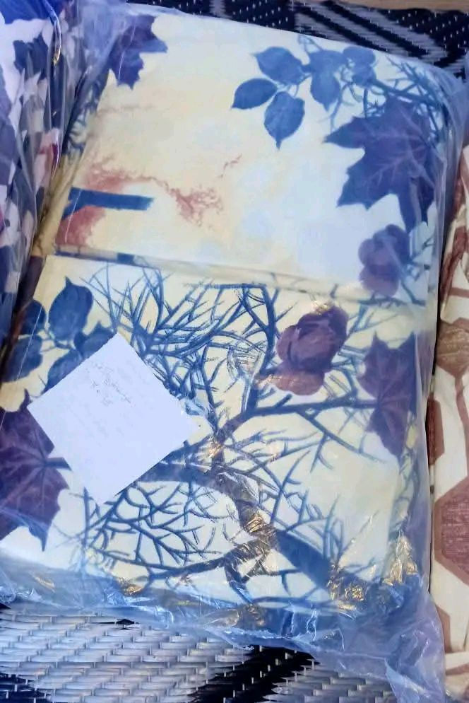 للبيع جراجف صيفيه نفرين كشكش نازل بالاسفل لستيك سعر الواحد 12 عنوان الأيمن حي الصمود


**إذا كنت صاحب هذا الإعلان وتريد حذفه لأي سبب، رجاءا أرسل رسالة إلى الدعم الفني**