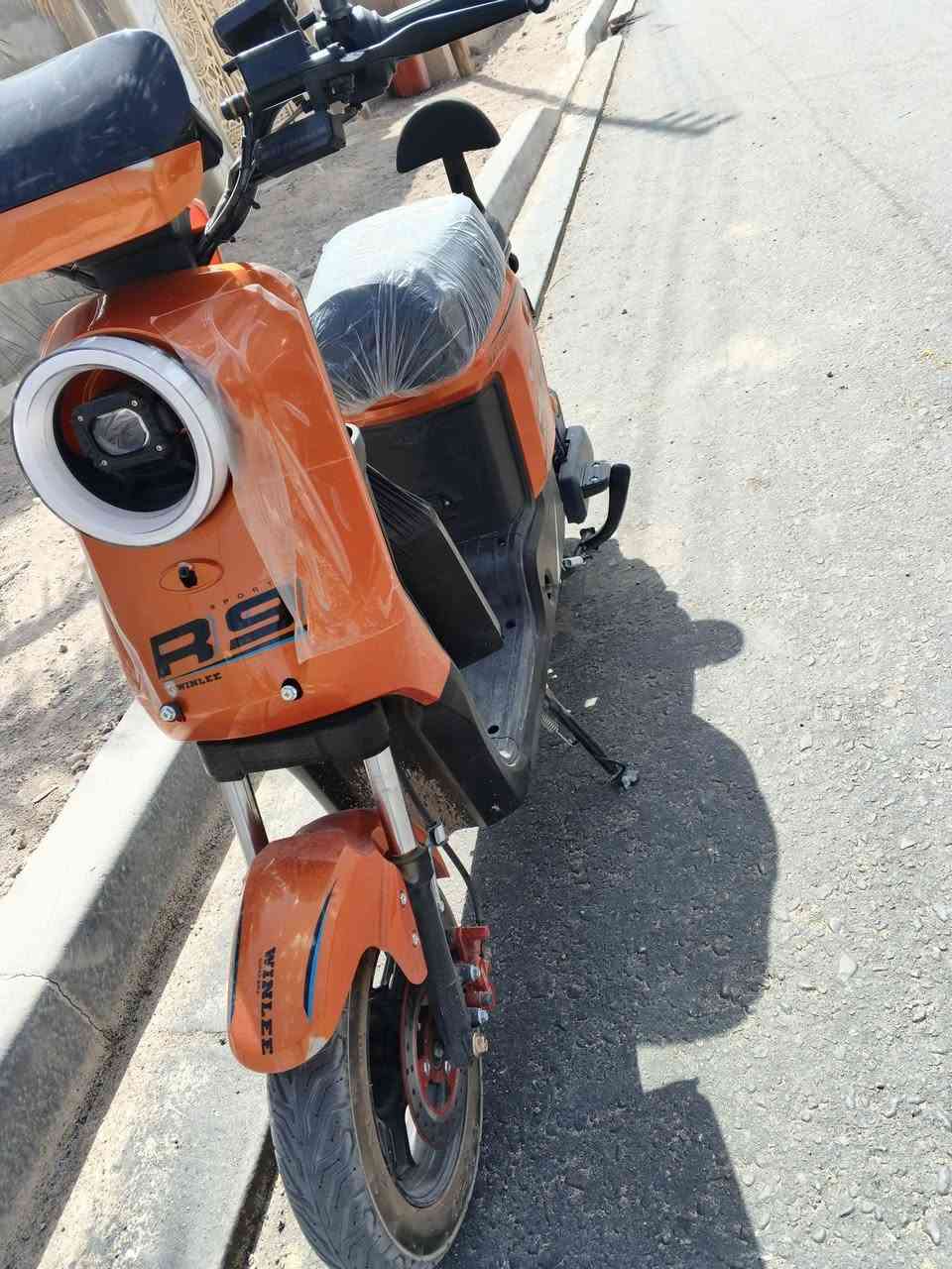 للبيع دراجه شحن R9 موديل 26
1 كدامك عينك نظافه 

2 تجي خمس بطاريات 
32ونلي

3دراجه تجي اربع نمر سرعه حقيقي 70

4 ملف 1500 بعده جديد

5 ملاحظه الوصل شراء موجود
ودراجه تجي تفحصها بيدك
سعره 500قفل
صارلي سبوع من ماخذه 

مكاني البصرة زبير
رقم 0770806180


**إذا كنت صاحب هذا الإعلان وتريد حذفه لأي سبب، رجاءا أرسل رسالة إلى الدعم الفني**