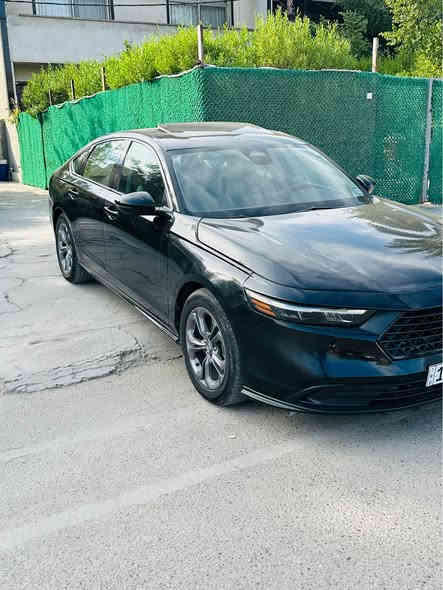 � 
للبيع – هونداي أكورد 2023 فول مواصفات
 🔥

📍 رقم بغداد / تحويل مباشر

🚗 المواصفات:

 • فول مواصفات للاخير
 • تشغيل بصمة
 • فتحة سقف
 • شاشة جبيرة
 • كشنات جلد كهرباء
 • ماشية 42 ألف فقط
 • السيارة جاهزة ومكملة من كل شيء

🔧 الحالة:
حادث خفيف: جاملغ + طرف البنيد صبغ فقط

💰 السعر: 174 ورجاء وبيها مجال

📞 للاتصال: ***********
📍 بغداد – البياع بغداد
