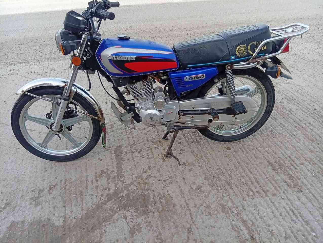 للبيع سيفان موديل 2021 اوراق اصولي مكينه مامفتوحه كهربائيات كله شغاله دراجه ما ملعوب بيه بلاديه كله 
السعر 450 وبيه مجال ***********
