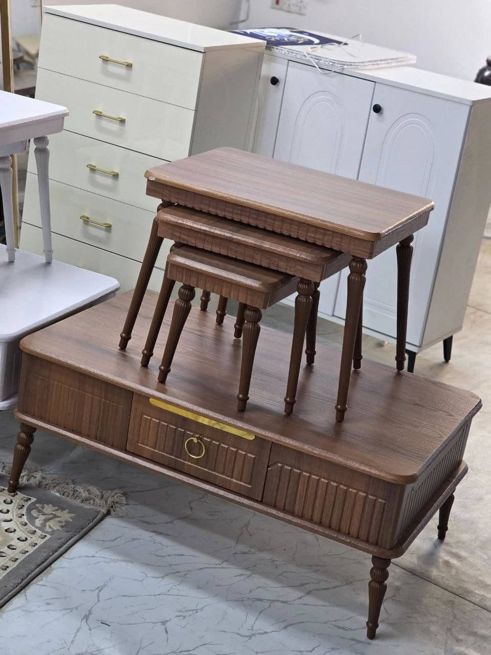 #سارع_بالحجز_ #الجميع 
#عرض_التوصيل_مجاني 

لكثرة الطلبات رجّعناها من جديد ✨

  طبلات خشب 3+1 مستطيل 🔥
تصميم أنيق + استخدام عملي
ترتيب حلو للصالة ويضيف فخامة للمكان 👌
📏 قياس الطبلة الوسطية:
▪️ العرض: 60 سم
▪️ الطول: 100 سم
▪️ الارتفاع: 39 سم
#عرض_التوصيل_مجاني 
للحجز والاستفسار مراسله الصفحة او الاتصال بالرقم ***********
