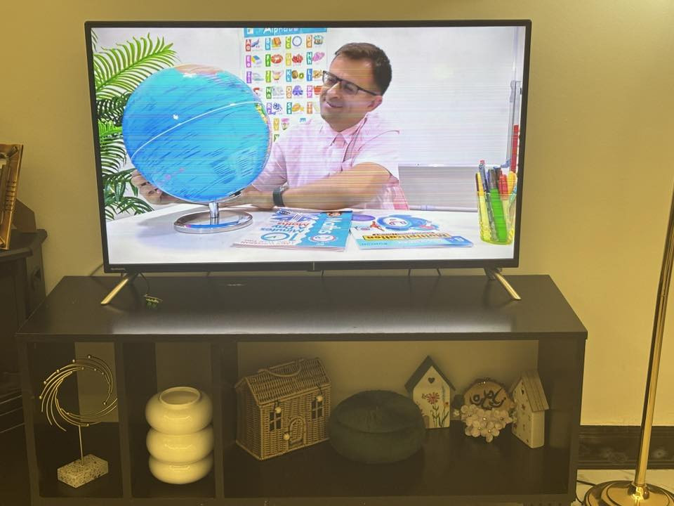 مرحبا  عندي كورنر للبيع مع ميز وسطي وميز تلفزيون 
كل الاغراض ماخذته من مزاج سنتر 
السعر مليون و250


**إذا كنت صاحب هذا الإعلان وتريد حذفه لأي سبب، رجاءا أرسل رسالة إلى الدعم الفني**