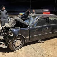 اخوان سياره راس الثور تكم مديل 2000 للبيع 07822262315