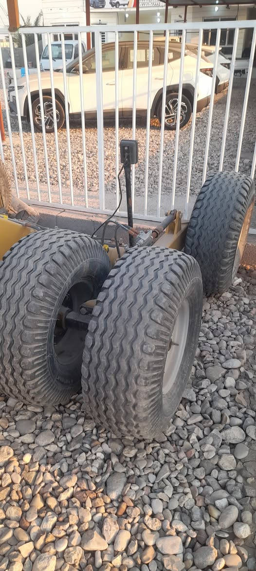 معدلان ليزر  ٣ ونص متر مشتغل موسم واحد  مكفول كفاله عامه  مع جهاز ياباني اصلي  السعر اتصال على الرقم ***********
