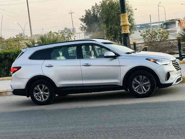 سنتافي كراند ٢٠١٨ وارد أمريكي
ماشيه ٧٤فقط
حادثه فقط جاملغ وبنيد صور الحادث مرفقه بالمنشور
سته سلندر فور ويل
سبعه راكب
ثلاث قطع تبريد
لايت زنون
مقاعد جلد
تبريد مناخين 
سياره جاهزه مكينه كير حداديه
سعرها 170 $وبيه مجال
العنوان الرميثة
للاستفسار أكثر اتصل عله الرقم
***********
***********
