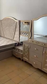 غرفة ٩ قطع • نضيفه • قرب الحزام الاخضر