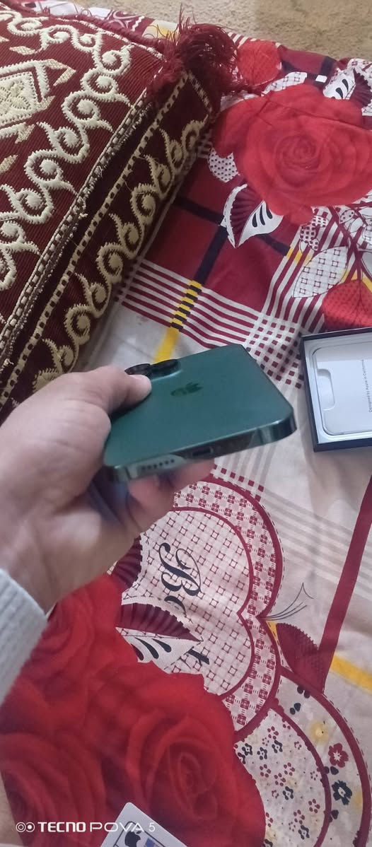 للبيع ايفون 13برو ماكس ذاكرة 256بطارية 95بعدة جديد الجهاز لون زيتوني العنوان 5كيلو ليريدة يتصل ***********وبب واتساب السعر 700قفل من لاخير لا تعبك ولا تعبني
