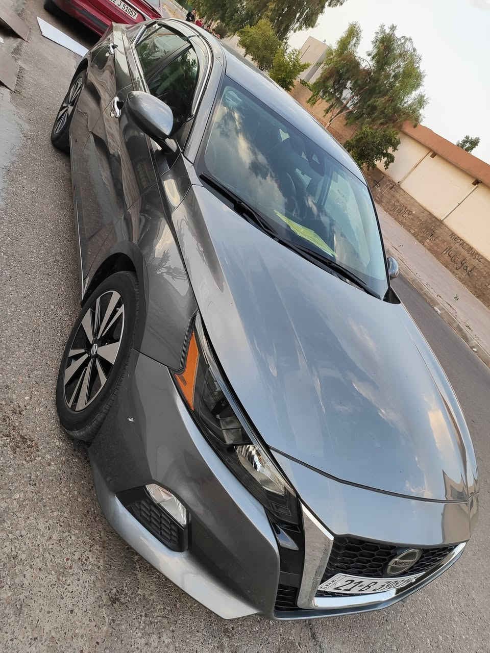 نیسان اڵتیما 2022 nissan altima S
ڕەنگی نەوتی ، ڕادار پێشەوە ، کامێرەی خەتی سپی سەرشەقام ، بەسمە ، شەغاڵ ، گێڕ سپۆڕت ، دەسکی نیکڵ ، کوشنی جلد ، گاعی جلد ، ویل کڕۆم بیلاد sv ، بلاجکتۆر ، ڕەقەم  و ژینگە و سەنەوی تازە هەتا 2029  ، بۆنیدی گۆڕاوە تیجاری ، ئێرباگ ستێرن تەقیوە بیلادی بۆ دانراوەتەوە ، ڕەقەم سلێمانی بەشەرتی تحویل و وەکالە و غرامە و گێڕ و مەکینە و تبرید ، دینارێک مەسرەفی تیا نییە .
نرخ 150$
***********
***********
