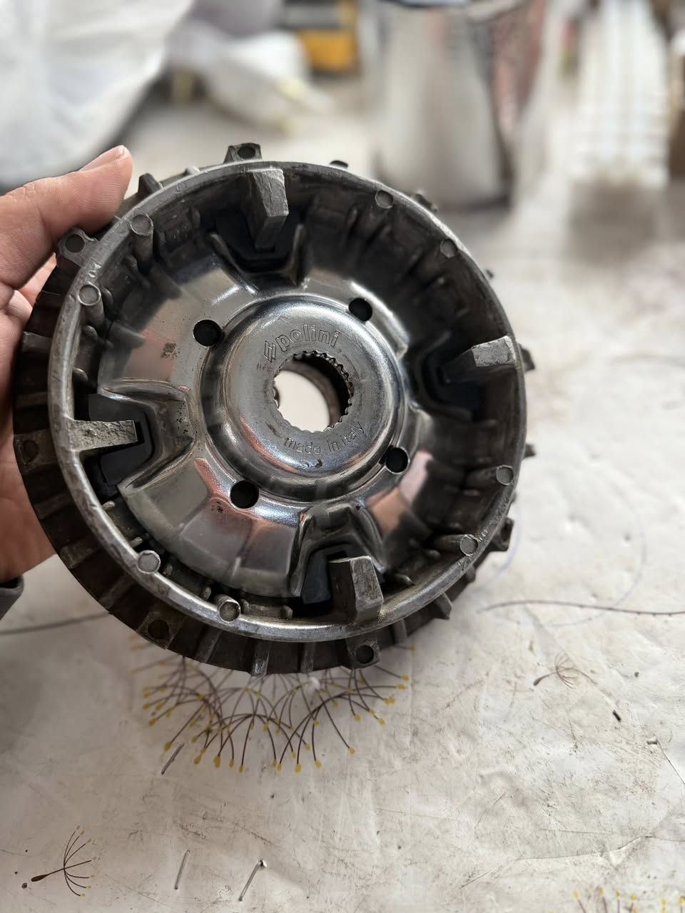 ‏سلام عليكم إخوان كلج  بليني  12 خرزة للبيع
250 وبي مجال.  الراغب بل شراء الاتصال ***********. كلج جيل قديم مو هذني الجدد
