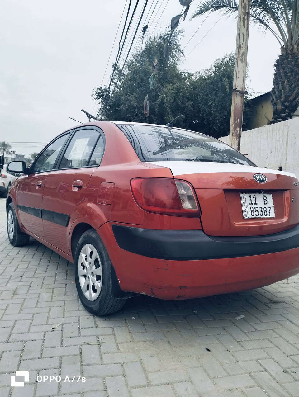 السلام عليكم 
كيا ريو  موديل 2007
سياره جاهزة مابيه اي نقص 
نضيفة
 محرك 1.6 كير ومحرك بشرط 
شاشة وكاميرة شادلهن اصليات
رقم بغداد الجديد 
تبريد وحداديه  خير من الله
بيها 4 قطع صبغ بدون اي دواخل
 اثر شخط وصبغتهن شرط السونار
مكان بغداد :الدوره 
السعر  74 $
الاستفسار ***********
