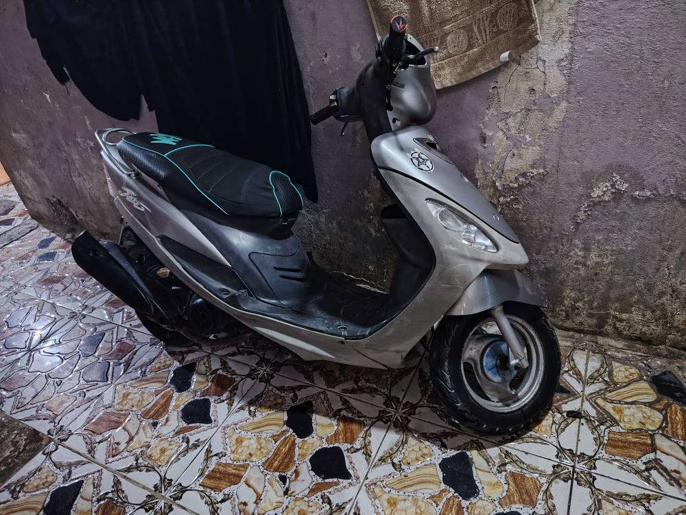 السلام عليكم عليكم دراجة ماكس حاويه اقل الشهرين من خذته كهربائيات كلها شغاله نكره سلف كفارتها ختم واحد الشراي هاذه رقمي *********** سعرها ٧٥٠ الف
