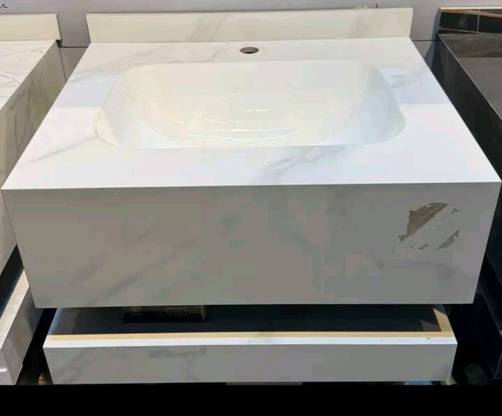 مغاسل بورسلين تعليك تجي هية والمراية اليد بسعر ٨٠الف كمية محدودة ماكو توصيل


**إذا كنت صاحب هذا الإعلان وتريد حذفه لأي سبب، رجاءا أرسل رسالة إلى الدعم الفني**