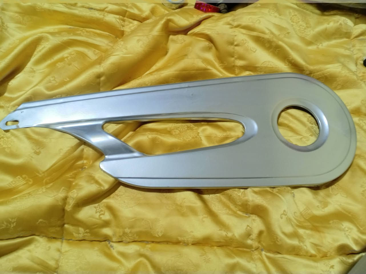 سلام عليكم ورحمة الله وبركاته البيع جمبزه مال بايسكلات موزه التواصل داخل بعقوبة رقم ***********
