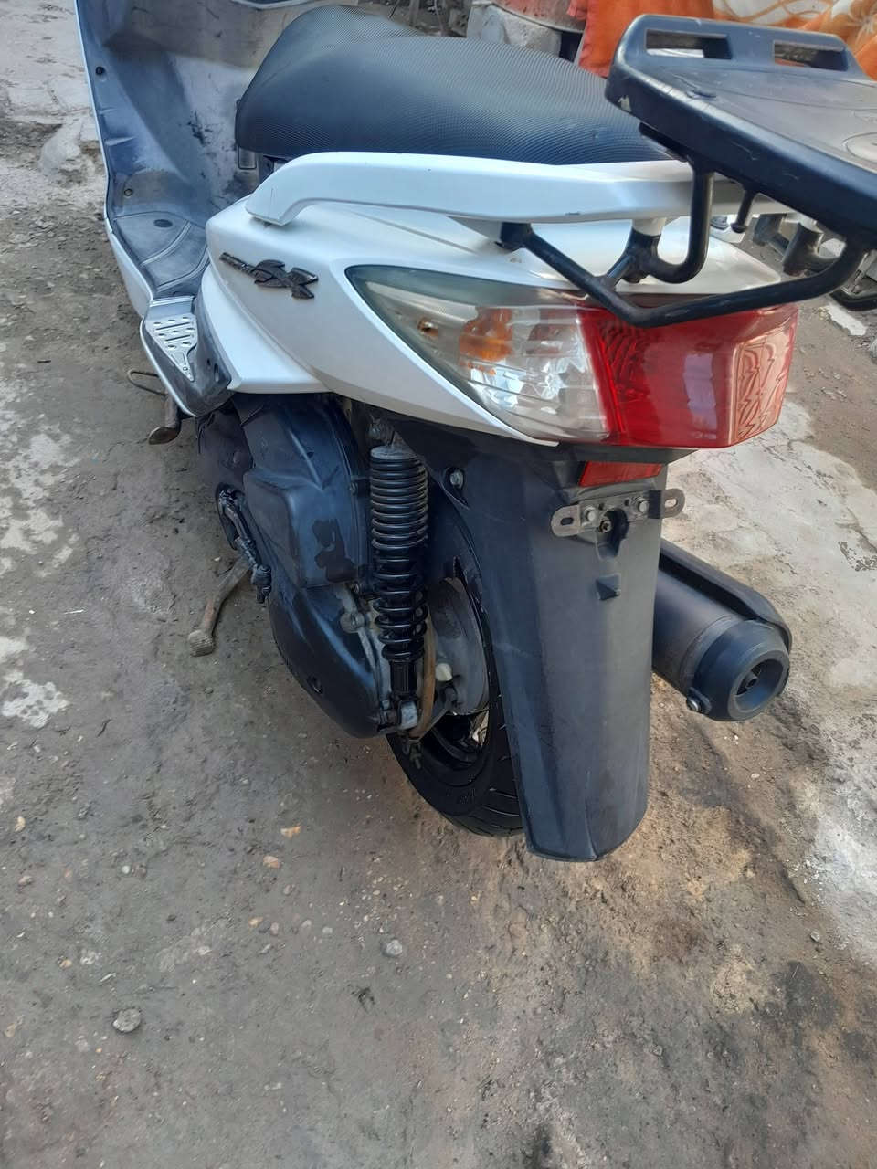 سكنس ياباني نوزل رمبه جديده اللبيع مكفوله رقم ***********
