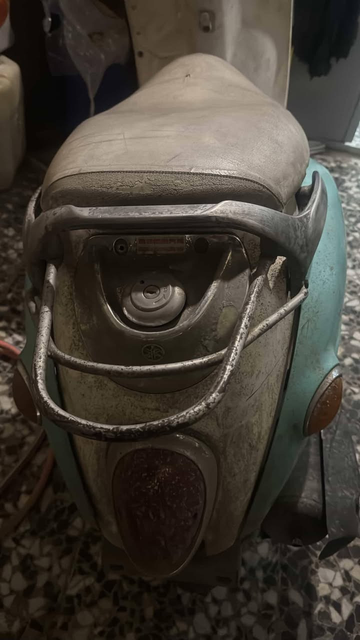 فله للبيع السرعة 140 دراجه نضيفه نكره سلف مكان بغداد حي العامل *********** السعر 300 وبيه مجال
