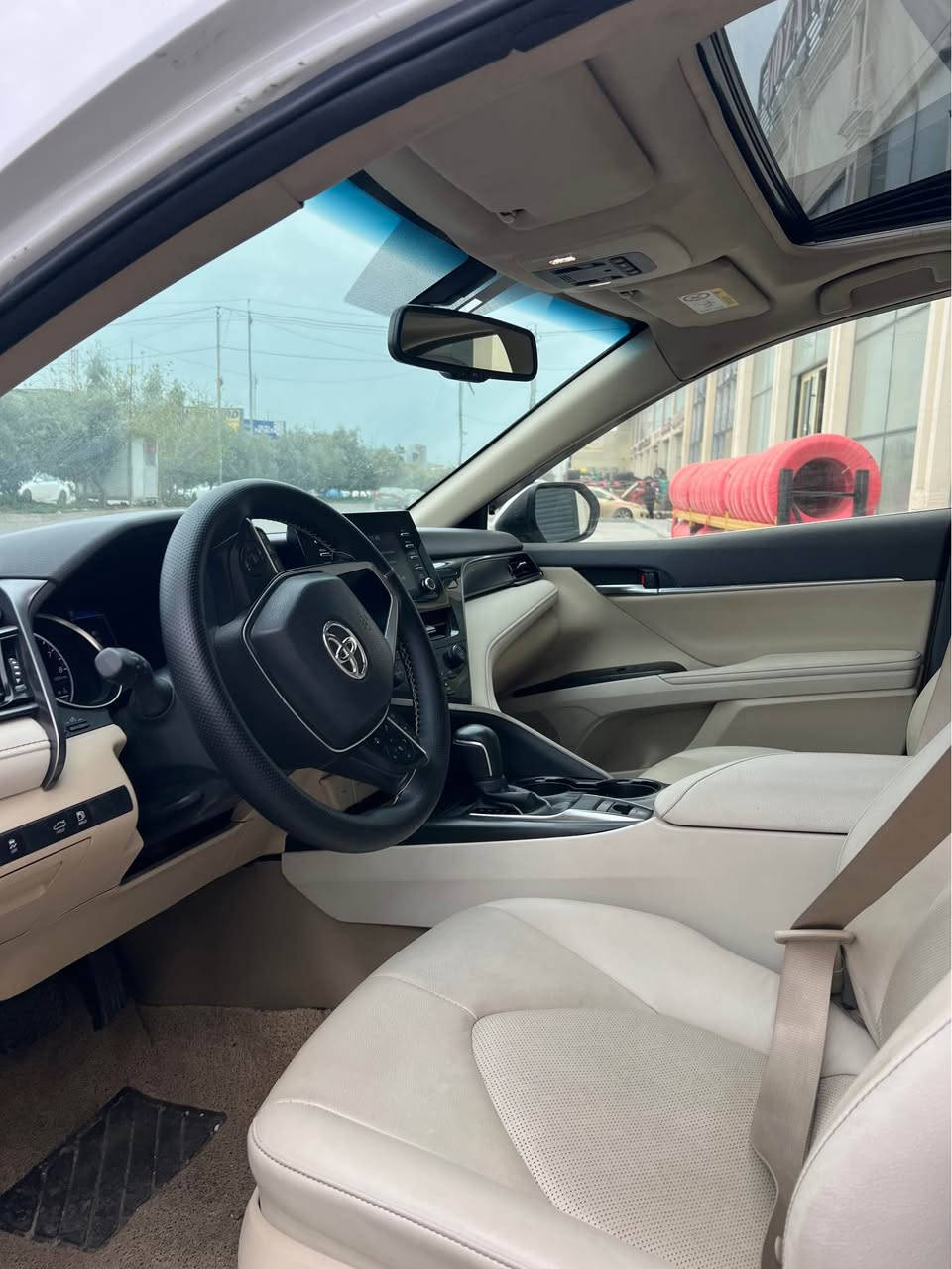 سلام علیکم 
کامری  فول مواسفات شریکە ساس
خلیجی GLE
سلایت 
ناو زەرد
وایرلیس
۲٥ هەزار رۆشتوە
سیارەکە ۳ پارچە و نیوچەوانی بۆیاغە 
بە شەرت بێ داخیلی بێ ئرباگە
سعر ۱۸۷ وەرەقە
شوین هه ولیر
 wats 0750 4544885 أربيل, العراق
