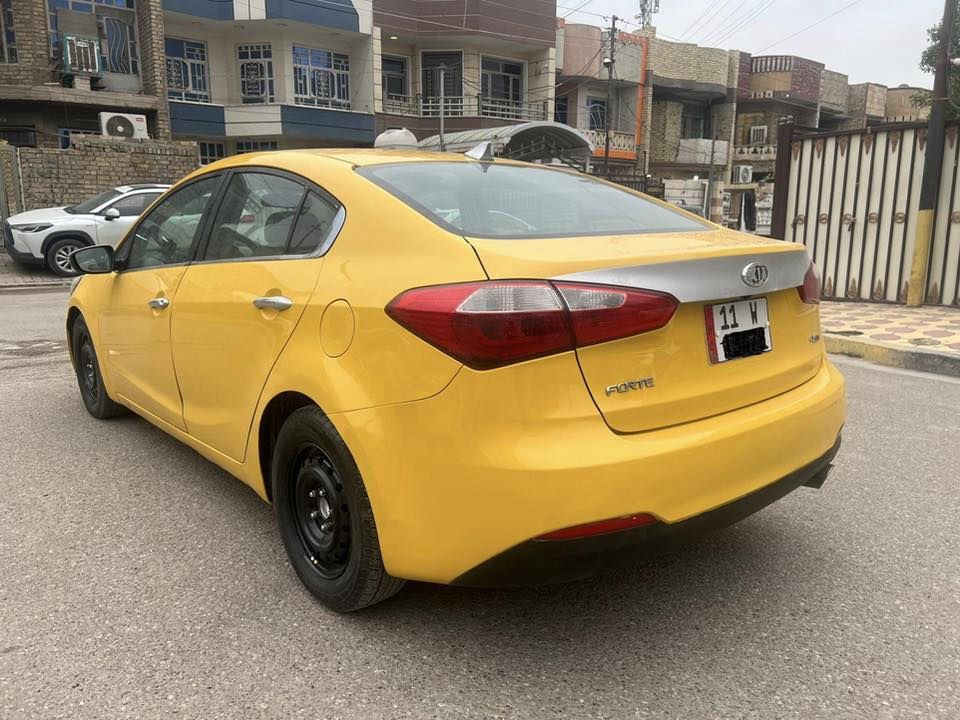 سلام عليكم  

فورتي مديل 2014 وارد. أمريكي 

حادثه جاملغ وبنيد نفسهن معمرات 

سياره اليبل واحد 

تخم تاير جديد 

شاشه كأمره 

منضومه زنون 

صبغه جديده 

مكينه 2000كير خير من الله مكفولت

صدر امامي خلفي جديد 

رقم بغداد جديد  

سياره حلوه وبل عافيه عل. ياخذها 

مكاني. بغداد
تصال ع ***********. مكلف بنشر
