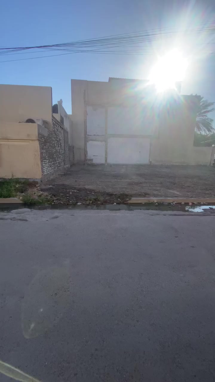 🏠قطعه ارض للبيع🏠
١١٢.٥ واجهه ٩ نزال ١٢.٥
تقع في شارع فلسطين حي المستنصريه 
📱***********📱
مكتب المنير للعقار
