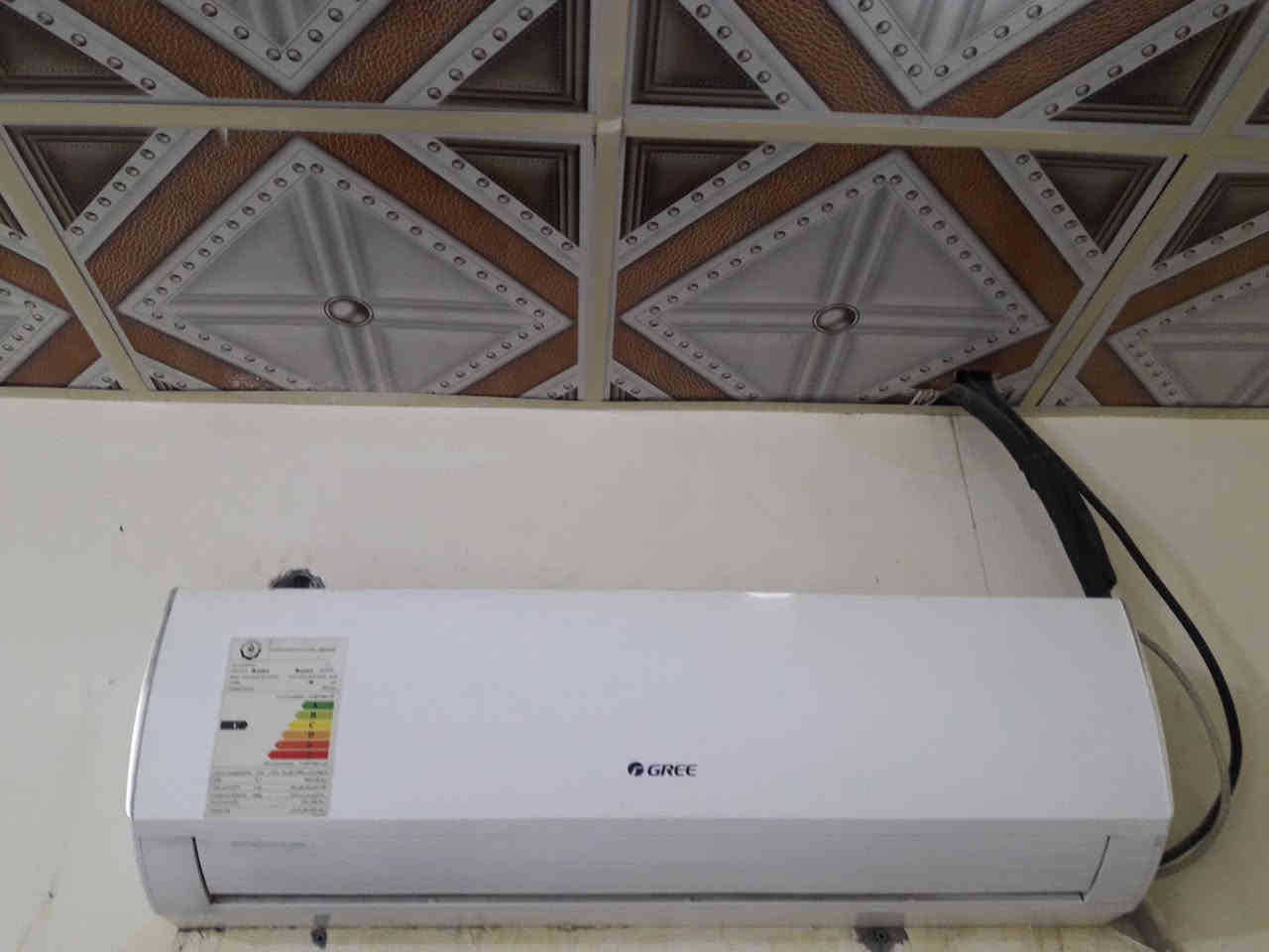 للبيع سبالت عدد 2 ماركة GREEطن ونص بحالة جيدة جداً 
التواجد الزبير سوق البنات السعر ٢٢٥ للواحد وبيهن مجال بسيط رقم التواصل ***********
