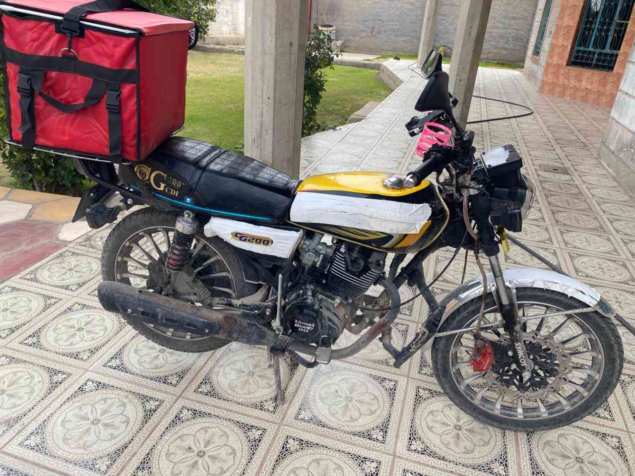 دراجه سيفان للبيع موديل 25
الدراجه فول كهربائيات كله شغاله مابي اي نقص
الماطور نضيف بس اني ماغاسله فول نشاطه بيه
السعر 875 وبيه مجاال قليل مكان الدراجه الرمادي الصوفيه ***********
