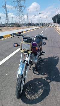 لبيع دراجه تايكر موديل 25 دراجه مكفوله كهربائيات كلها شغاله اورق بغداد...