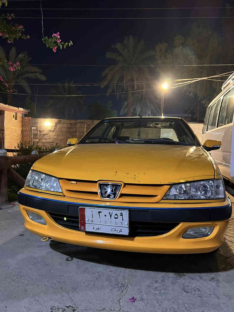 السلام عليكم 🫡 
بيجو بارص موديل 2020 رقم كربلاء بسمي تحويل مباشر
سياره بيه جاملغ مبدل امامي صفحت سايق بدون دواخل
دوشمه تخم تاير شاشه تحكم ستيرن
ملاحظة سياره بيه دخانه بس صبح خفيفه
مكاني بغداد جسر ديالى آلجديد 
***********
 السعر  ( 60 ) جماعت ل 55 لا تخابر وتعب
