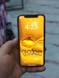 آيفون XS • نضيف • بطاريه ١٠٠