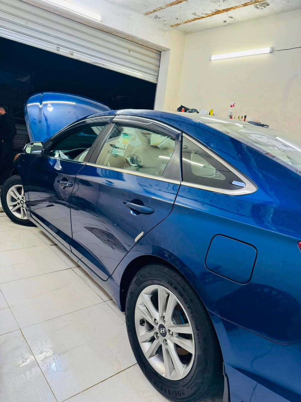 للبيع هونداي سوناتا موديل 2017
•  اللون: نيلي ميتالك 🔵
•  المحرك: 2400 GDI اقتصادي 
•  المواصفات: وارد أمريكي،، شاشة، كاميرا، تبريد قطعة ، كروز سرعة
•  الحالة: سيارة نظيفة ماشاء الله، جاهزة للاستخدام
•  الملاحظات:  بالصور، والسونار
•  السعر: [115] وبيه مجال للشراي
•  المكان: ميسان ***********
