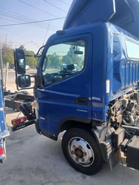 كنتر اوربي على وضع البلاد فول مواصفات سيارة كفالة عامة طول ٥متر ٠٧٧٢٩٦...