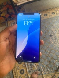 عندي تلفون ايفون اكس ماكس بطاريه ٧٧ ما يصرف شحن ڪݪشـჂ̤ مابدل بي ظهره م...