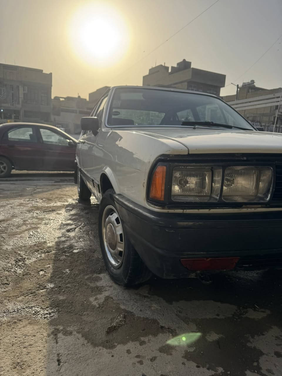 برازيلي مديل ٨٥ لا صبغ ولا ضربه كير ومحرك كفاله صدر جديد سياره نضيفه كلش ***********
