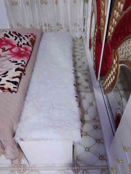 السلام عليكم غرفه تركيه للبيع نضيفه كلش السعر مليون وميه وبيها مجال بسيط مكاني بصره خور الزبير ***********
