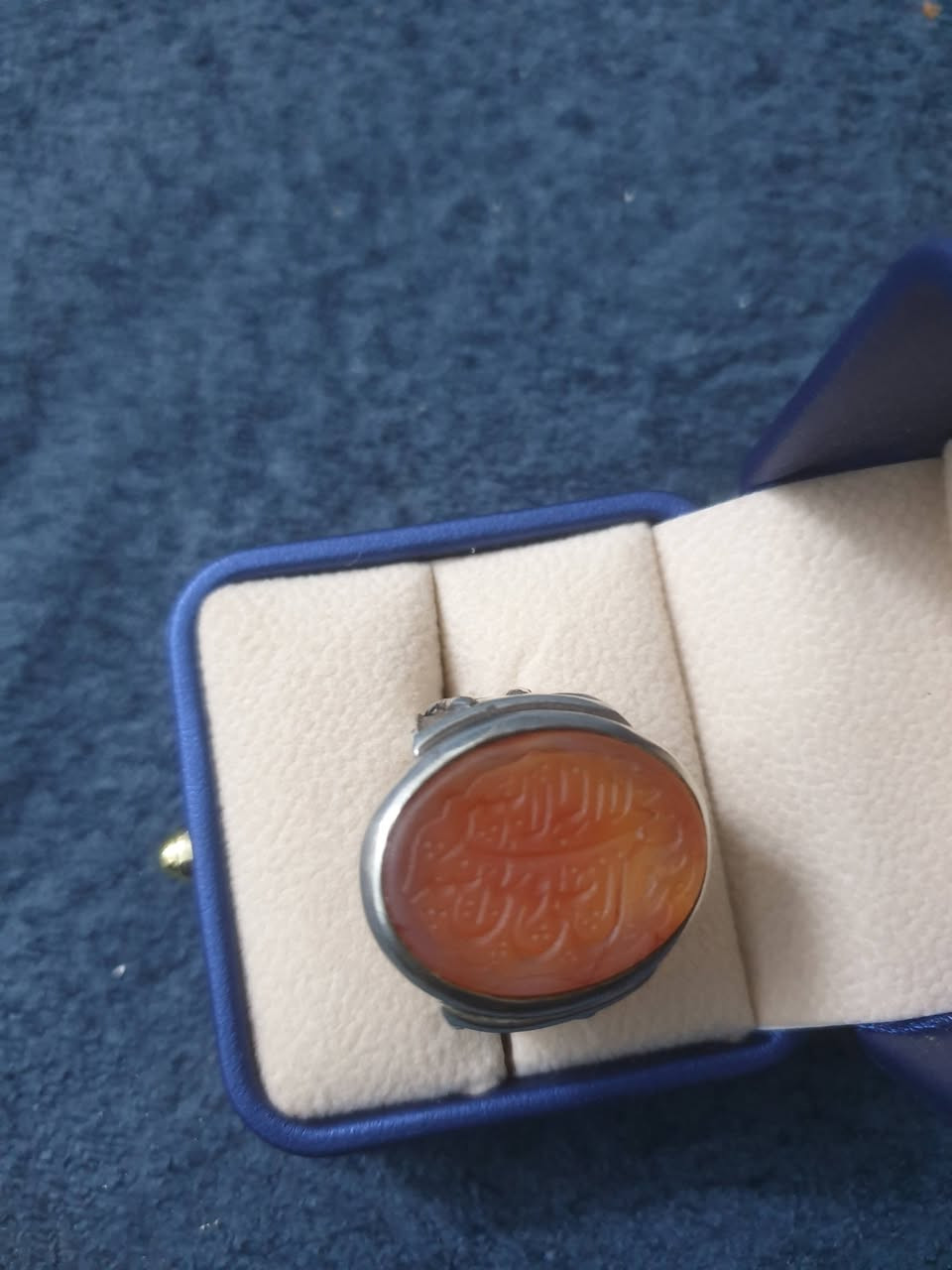 السلام عليكم ورحمة الله وبركاته  خمسه محابس صياغة ثقيله لبيع جمله اؤ مفرد كلمن ؤسعره لاتصال ؤاتساب ***********
