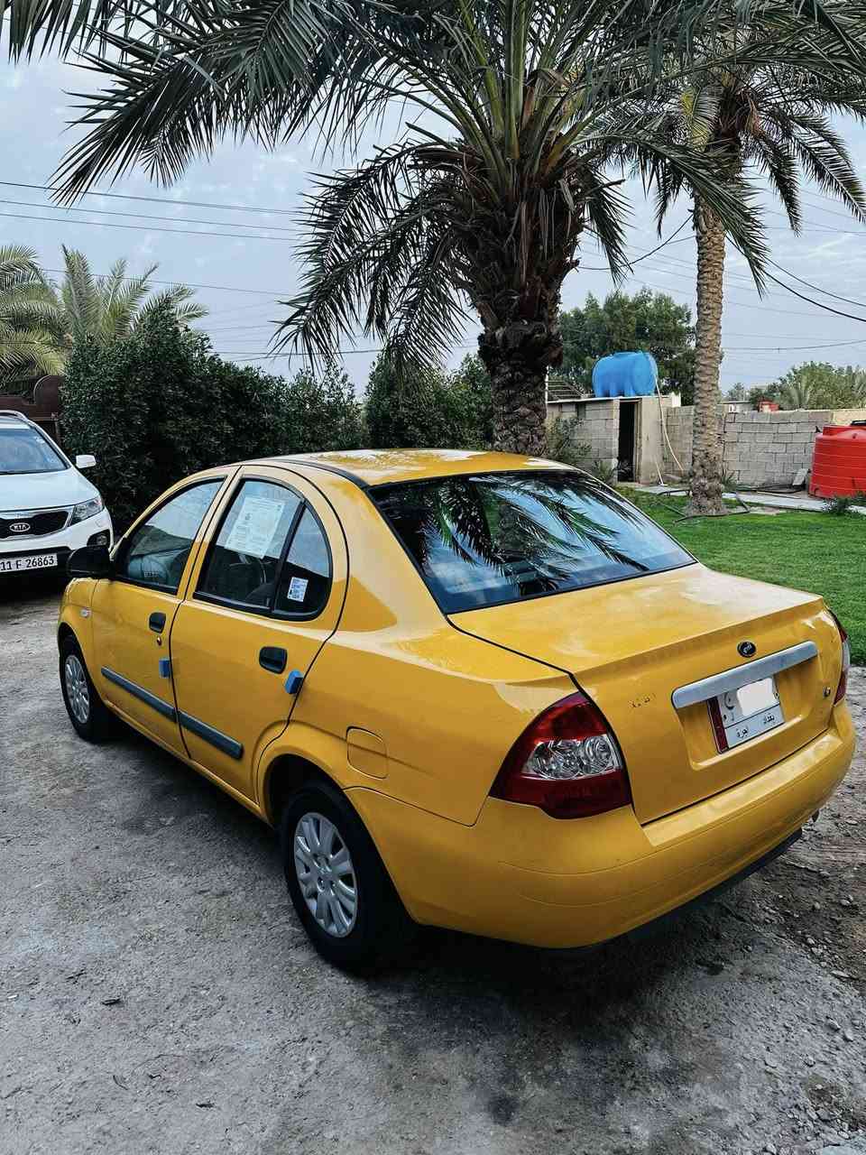 سلام عليكم / للبيع طيبة موديل 2015 رقم بغداد 
السياره مكفوله من الضربه والصبغ والتبديل 
مكفول كير و مكينه و حداديه صدر خلفي والمامي 
تبريد ثلج ❄️ وتدفئة 
شواصي مكفولات 
مصفره هيئة و الغرامات 
تحويل مباشر 
السعر / 41 وبيها مجال بصيط
العنوان / بغداد جسر ديالى الجديد 
الأتصال فقط /. ***********
