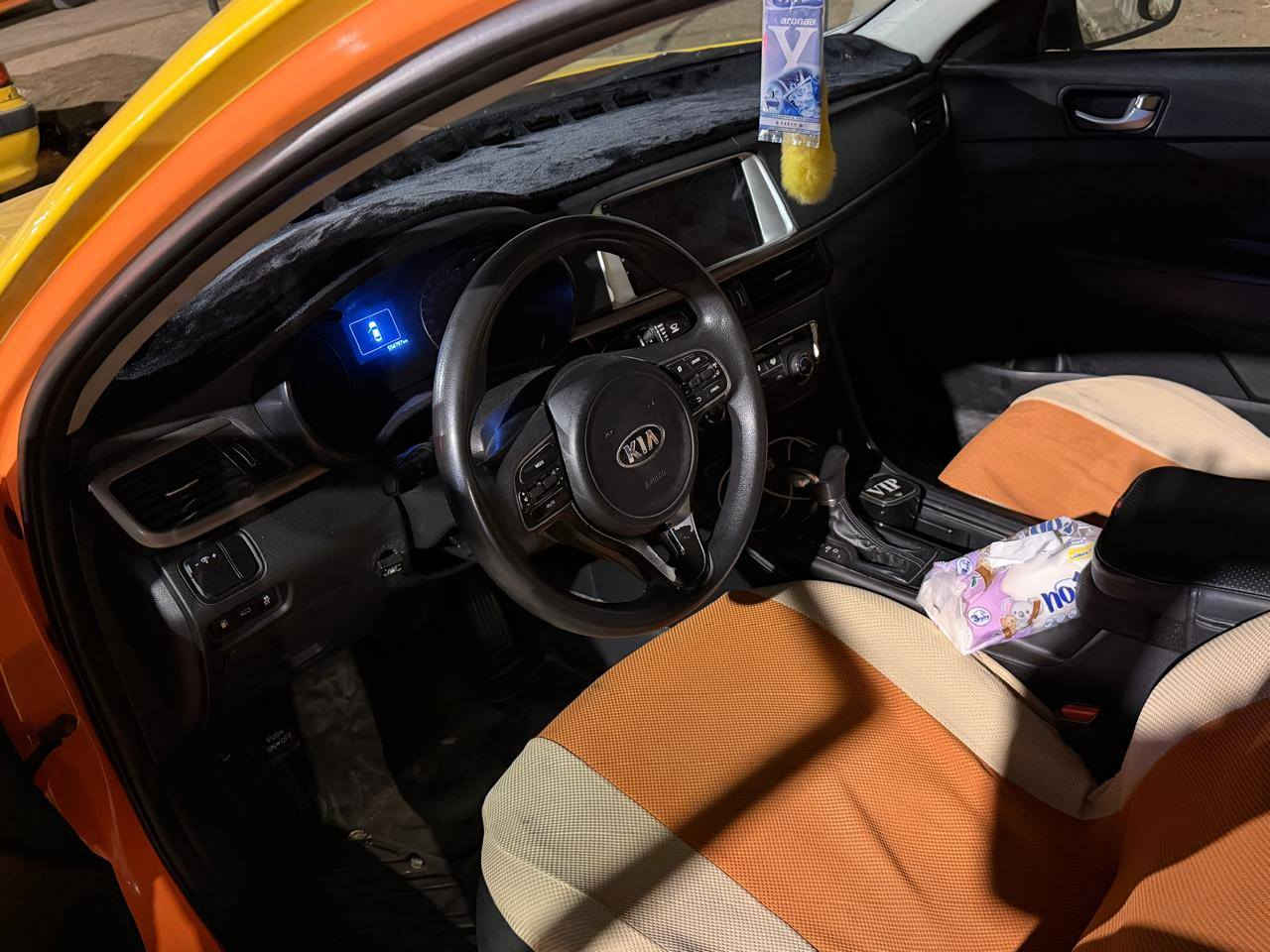 سلام عليكم
K5

وارد كوري 

رقم بصره انكليزي سنويه2030بسمي تحويل

خطين غاز بانزين

مكينه كير خير من الله

حداده تخم تاير تبريد شاشه كامره جاهزه للعمل

السياره بيها ضربه بل صفحه شطح ومعور التكمه اليم جامه كدام مبدل 3قطع اصليه جاملع وباب وبنيد والباقي مابي شي 

صبغتهه جديده 

مكاني بصره 

سعرها 140

***********
