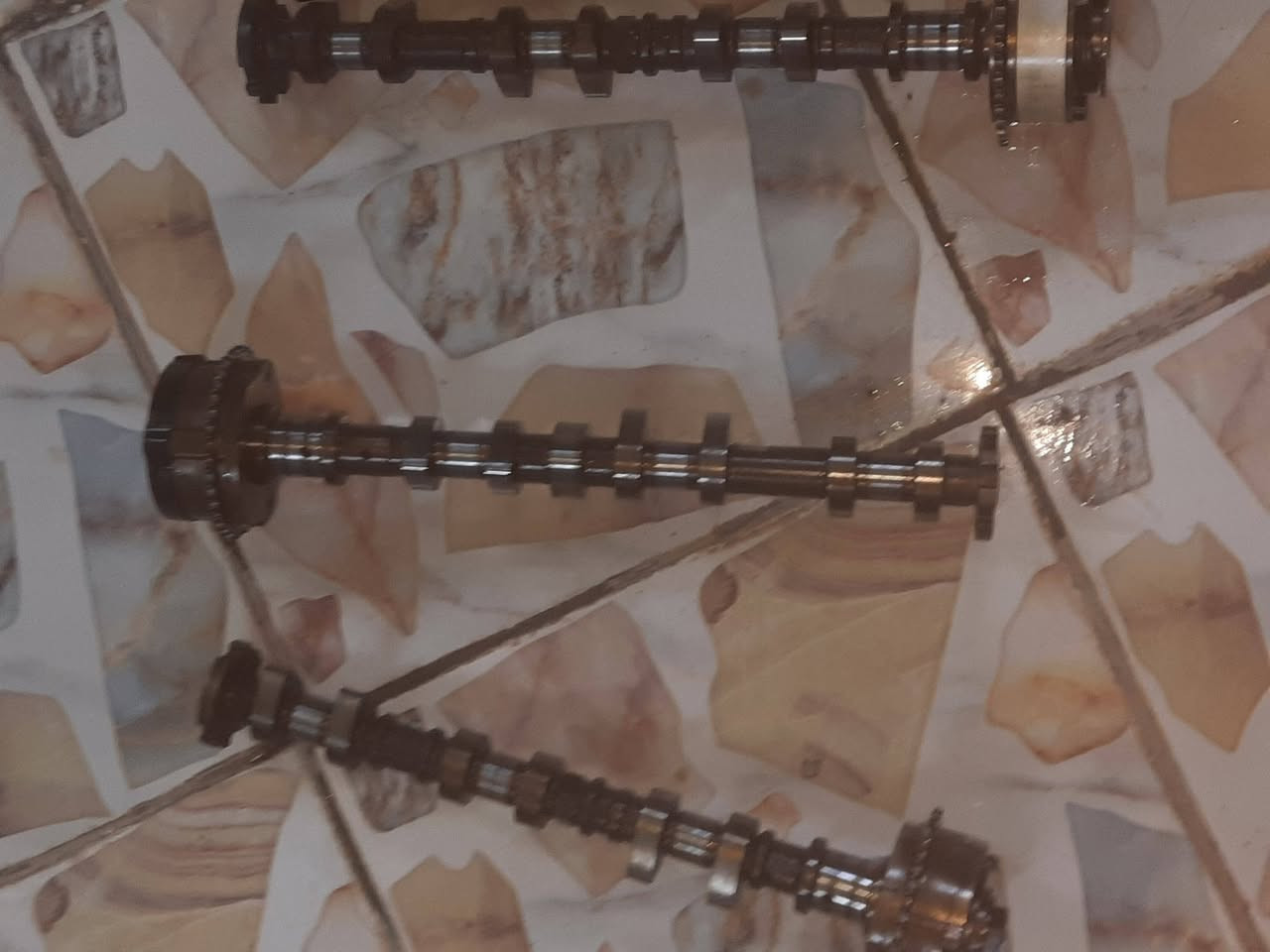 السلام عليكم 
 للبيع 
رواجز محرك سورنتو موديل19  أمريكي

***********
