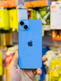 أيفون 14 بلاص للبيع البلاص هذا نفس حجم برو ماكس بس كامرتين مو العادي  ...