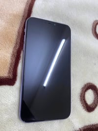 ايفون 11 • ١٢٨ • بطارية ٧٧٪