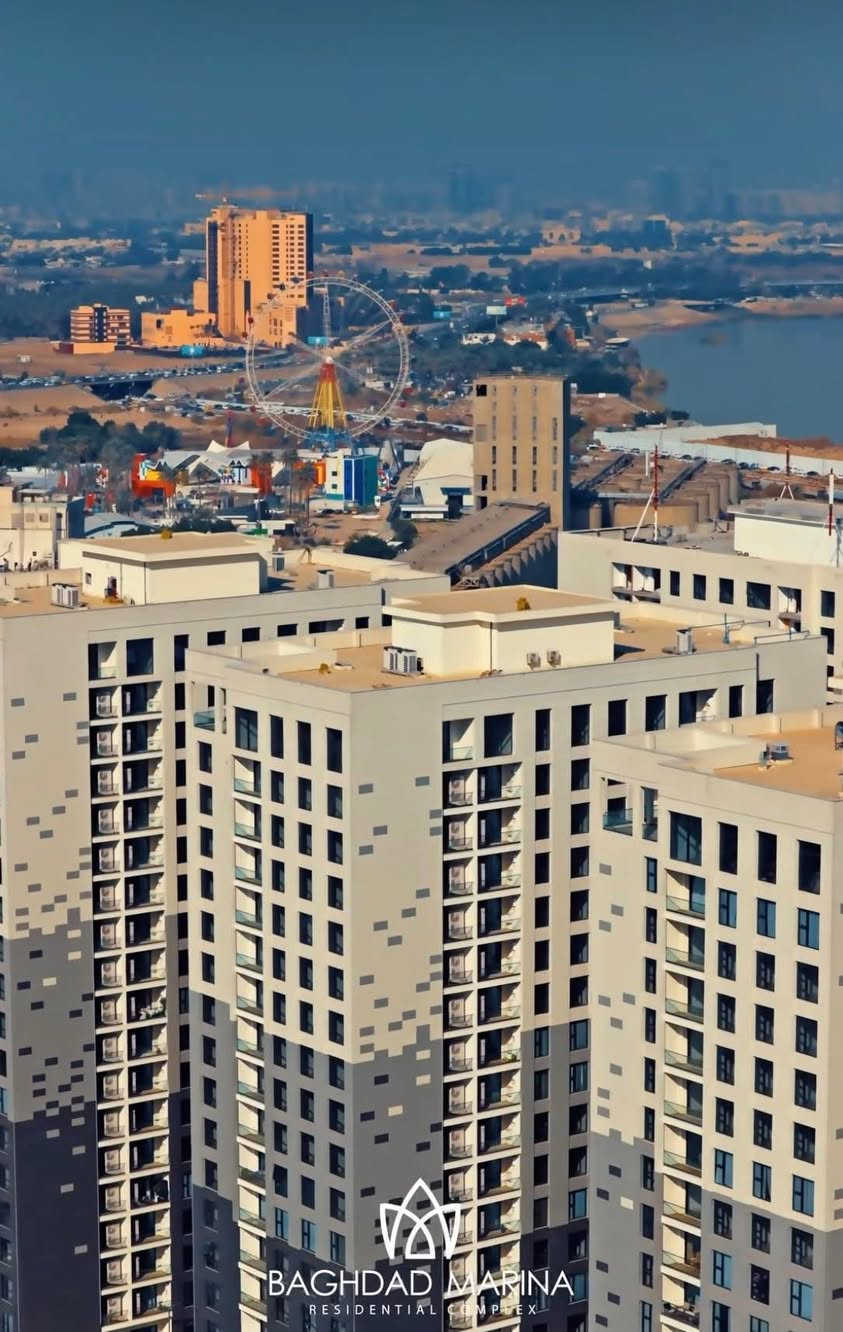 شقة للبيع في مجمع  مارينا السكني  مجاور جامعة الفراهيدي 
 اطلاله خارجية 
 مع قرض المصرف العقاري 
189 متر  3 نوم  الشقة زيرو مسكونه شي قليل جدا  
   تدفع 250 مليون وتستلم الشقة فوري 
 وقرض المصرف العقاري تسديد 550 الف شهريا 
***********
