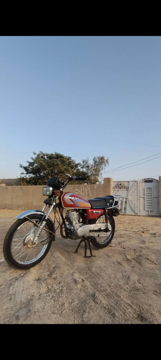 سلام عليكم دراجه اربعه كير ارشا موديل 22 اوراق اصولي رقم لوااحت بعدهن مامطلعهن دراجه بيه نواقص قليل دراجه بيها شلعا تعمير كله25 مكاني ديوانيه 
خاف مفتوح موشراي لايدخل خاص


**إذا كنت صاحب هذا الإعلان وتريد حذفه لأي سبب، رجاءا أرسل رسالة إلى الدعم الفني**