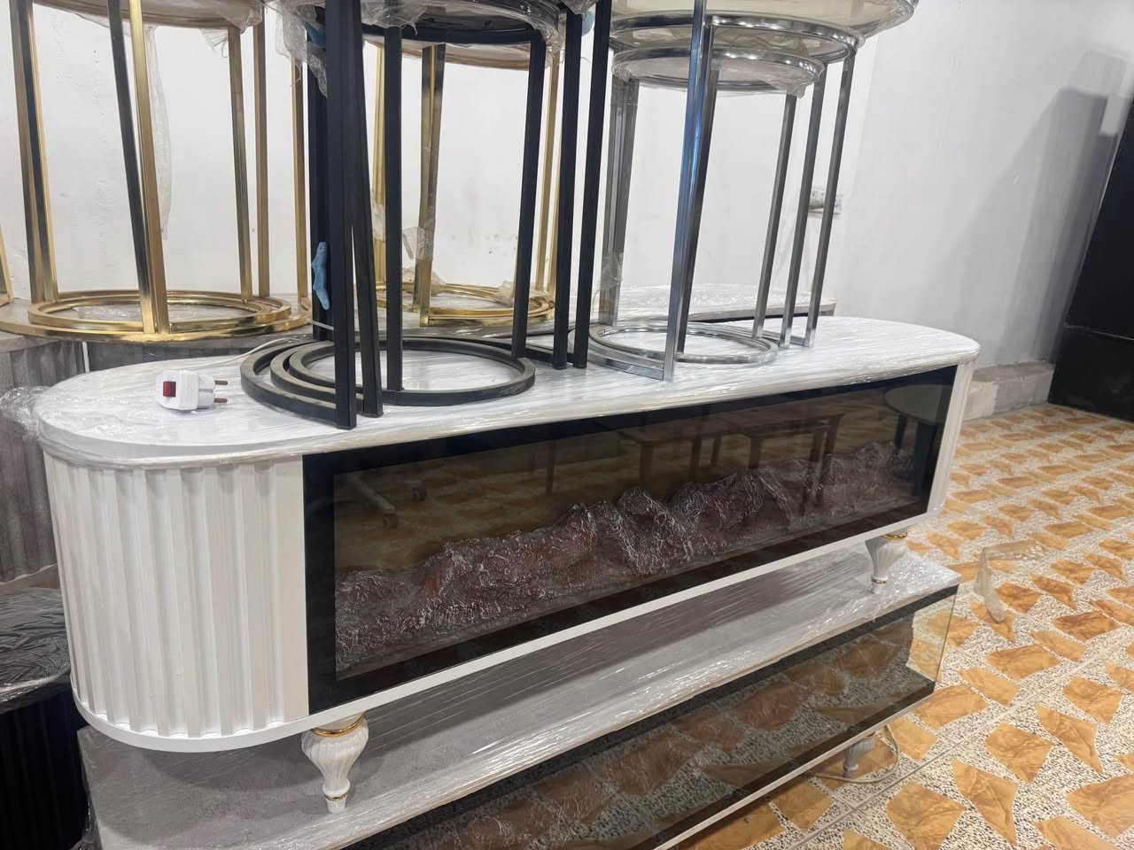 سلام عليكم الى زباىنا الكرام راجع اتكرر واجب ميز Tv موديلت و الوان و احجام مختلف 🤎🖤🩶🤍
تخفيض اسعاره عرض اسعاره تحطيم اسعاره عرض نار🔥🔥🔥🔥
رقم موبايل ***********
يتوفر توصيل الى جميع مناطق كركوك فقط 5 الف
جمله و مفرد كركوك, العراق
