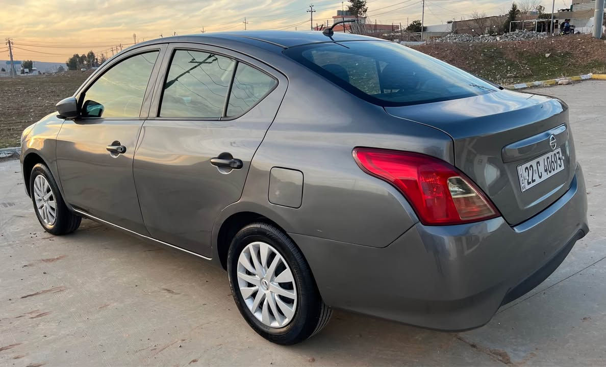 نيسان ڤيرسا موديل 2016 سةنةوي تازة كوبوني بةنزيني هةية گير عادي گير مةكينة تةبريد تةقةو رةقة بةشةرت رةسمي سونةرةكةيم داناوة نرخ 80 گةلا و مةعامةلة 
***********
*********** شمشمل, السليمانية
