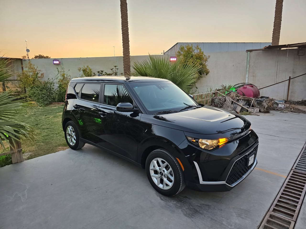 كيا صول 2023
محرك 2000 دوش
السعر144 حرة بلا رقم
صور الحادث مرفقه
للشراء الحضور الى معرضنا في الديوانية /نهاية شارع الزراعه /خلف البالات مقابل بيت القائد
موقعنا على خرائط كوكل 
https://maps.google.com/maps?q=31.9808691%2C44.9114847...
ا-------------------------------------------------------------------------
ضغط على الرابط  صفحه ليصلك كل ماهو جديد 
https://web.facebook.com/%D8%A7%D9%84%D8%B4%D8%A7%D8%B1%D9%82%D8%A9-%D9%84%D8%AA%D8%AC%D8%A7%D8%B1%D8%A9-%D8%A7%D9%84%D8%B3%D9%8A%D8%A7%D8%B1%D8%A7%D8%AA-%D8%A7%D9%84%D8%A7%D9%85%D8%B1%D9%8A%D9%83%D9%8A%D8%A9-1100095360196333
--------------------------------------------------------------------------
اوالاتصال على الارقام التاليه
*********** #واتساب #تلكرام https://t.me/alsharqeh88
***********  #واتساب
***********
***********
--------------------------------------------------------------------------- 
اضغط على رابط واتساب للتواصل  معنا 
https://api.whatsapp.com/send/?phone=%2B964***********...
اوقات الدوام من الساعه 2 ظهرا ولغاية 11 ليلاً
