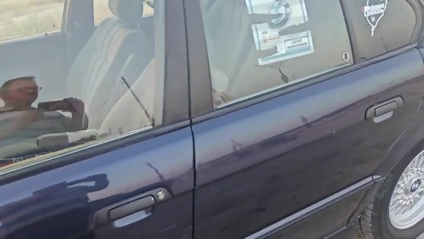 السلام عليكم
 بي ام للبيع فقط
  موديل 93
 حجم 530
 بلاد 8 سلندر
 السياره فول ماعدا السلايت
 السياره ادامه كامله من كلشي
 مكينه كير بشرط
 صدر جديد
 تيارات تخم جدد
 منضومه المي من الراديتر ولف الحماوه كله جدد
 تبريد شغال ثلج
 لايتات صليب بلاد
 ونهار بليل
 شلعه بيه تخبل
. صلنصه رياضيه
 صوت يخبل
 بطاين كشنات جدد
 سنتر لك شغال
 اكلوب ويه فتحته الابواب شغاله
 دبل ايرباك
 دبل جكمجه
 دبل كمبيوتر
  كله وضع الشركه
 السياره احلا من الصور
 من كلشي
 سنويه جديده 
شرط التحويل الوكاله 
   للاستفسار
 الاتصال
 *********** 
عنوان ديالى خانقين
 سعره 67.
 بيه مجال بصيط حك الجيه
