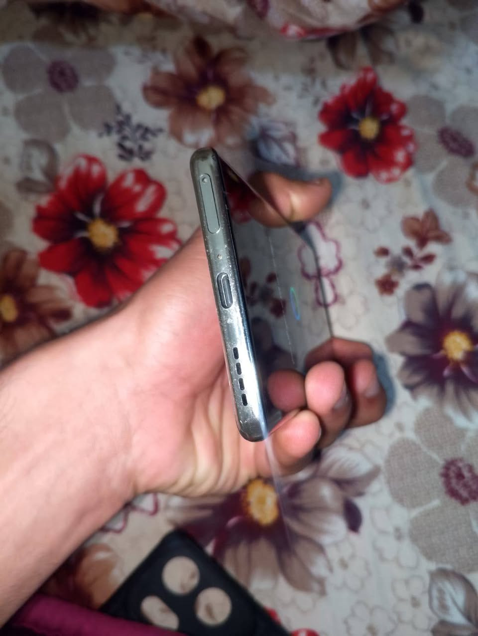 السلام عليكم 
انفنكس زيرو 30 ذاكرة 256 رام 16 كامرة الخلفيه 108 الاماميه 50 المعالج هيلويجي 99 بوبجي 60 فريم فول سلاسه شاشه مسطحه بطاريه 5000 صوت ستريو  بصمه بالشاشه بس بي فطر بالكلاس ميأثر كلشي جهاز انطيك شرط ضمان 3 ايام اي شي غير المذكور بالمنشور يرجع عليه واني الممنون جهاز شرط مامفتوح ولا واصل مصلح السعر 160 وبي مجال للشراي وقابل للمراوسه ايفون فقط وانطي فرق *********** واتساب
