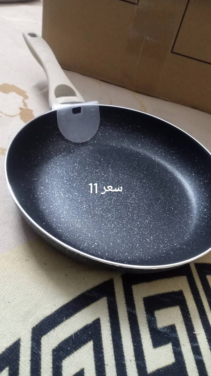 عروض تجنن🔥🔥 
طاوات تيفال زيتي اصلي ✨
اسعار تحت كل صوره
يوجد توصيل 
تواصل #رقم واتساب  ***********
الكل
