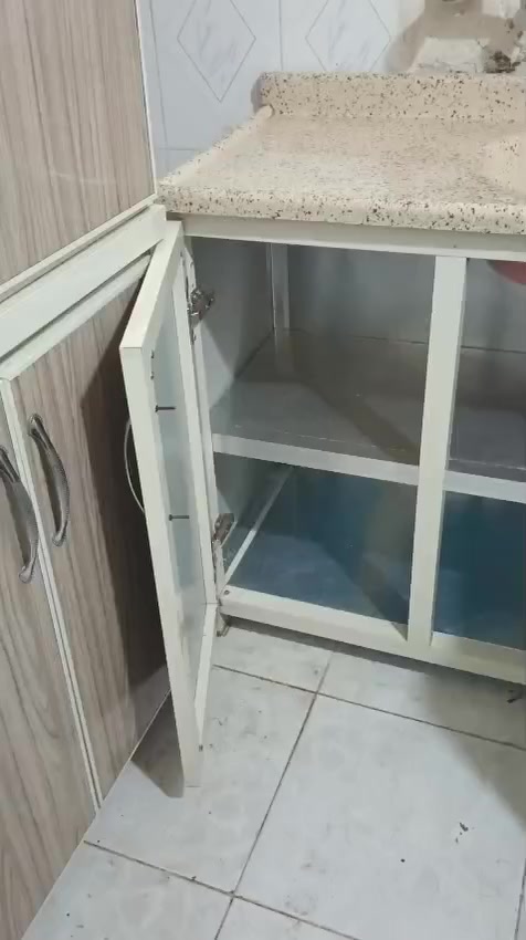 كاونترمترين والسنك متر و30 للبيع بسعر مناسب 275الف  بيع مستعجل .


**إذا كنت صاحب هذا الإعلان وتريد حذفه لأي سبب، رجاءا أرسل رسالة إلى الدعم الفني**